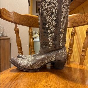 Corral Brown Embroidered Women's Boots